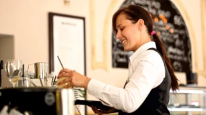 Empresas del sector horeca en Almedría que necesiten posicionamiento.